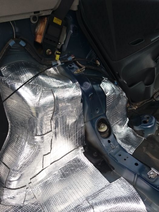 Тойота корола версо 2003р