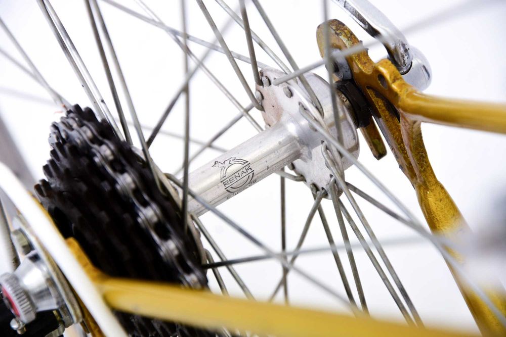 Szosowy klasyk JAGUAR – vintage – Eroica