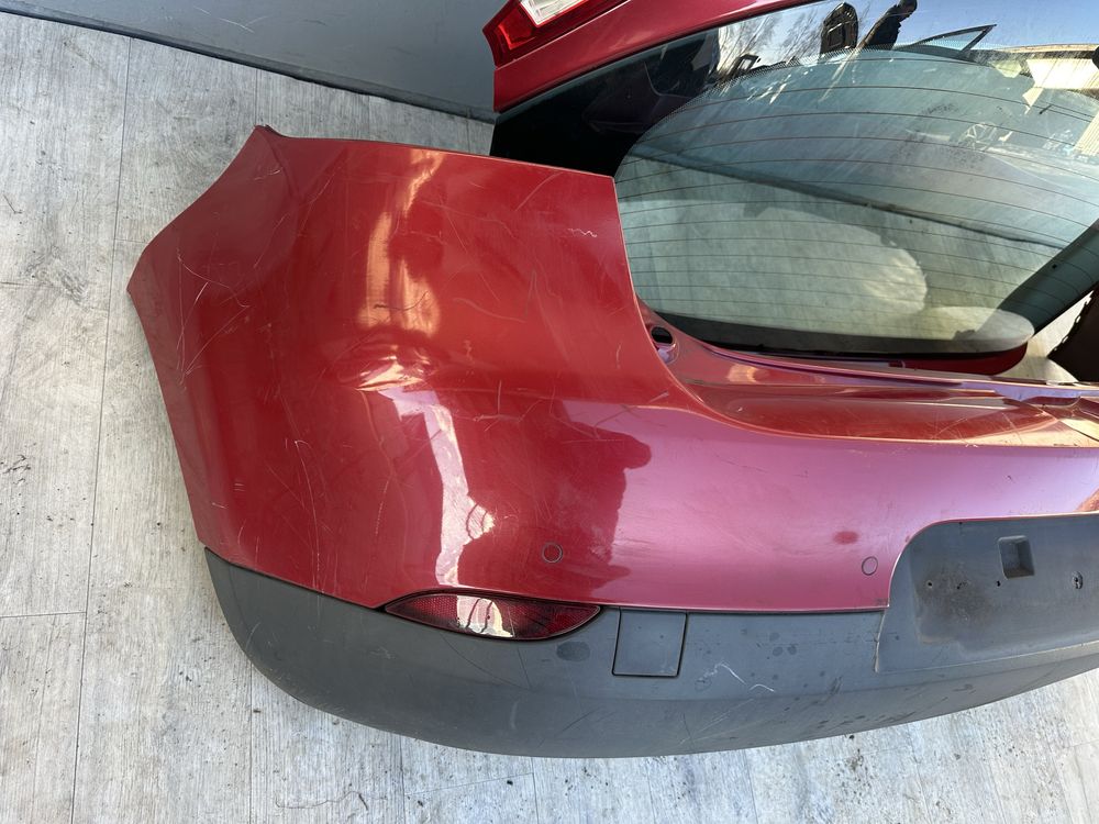 Бампер задний Renault Megane 3 2009-
