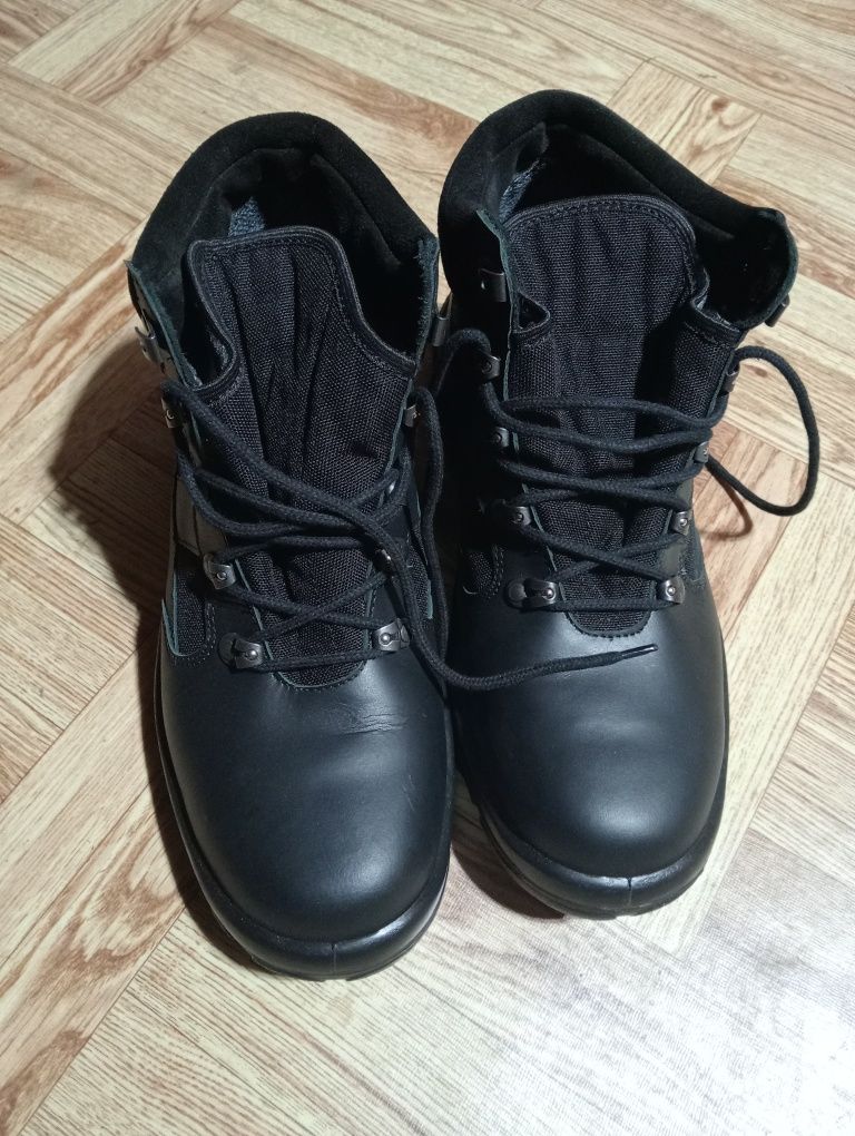 Buty taktyczne męskie