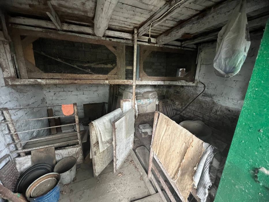 ТЕРМІНОВО продам невеликий сарайчик