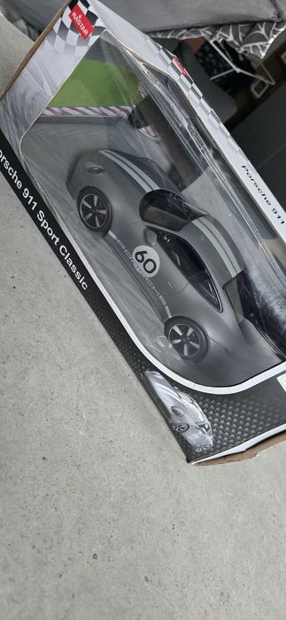 Auto Porsche 911 sport classic zdalnie sterowany Rastar RC 1:16