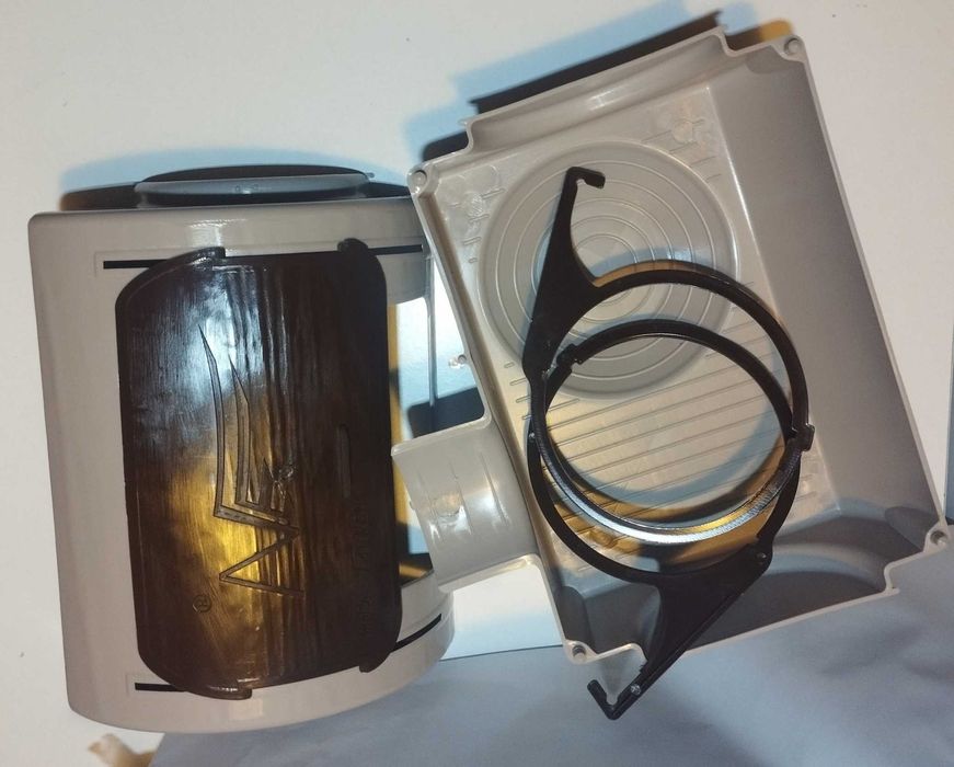 Ninho desmontavel pvc para piriquitos, agapornis.