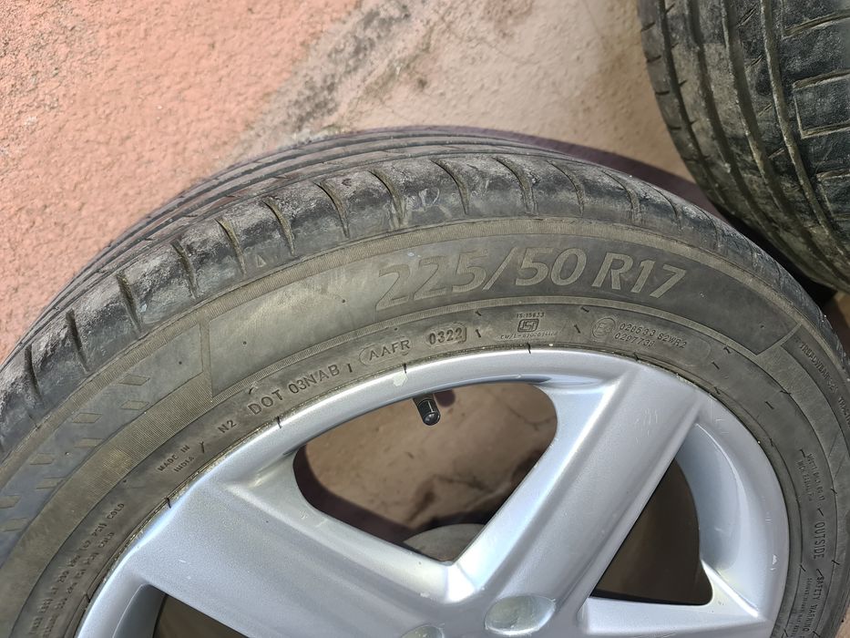 Felgi aluminiowe  17 z oponami