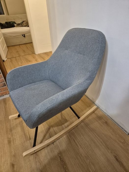 Fotel krzesło bujane Jysk szare