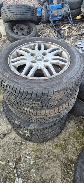 Komplet alufelg z zimowymi oponami Peugeot / Citroen / Renault R14 4x1