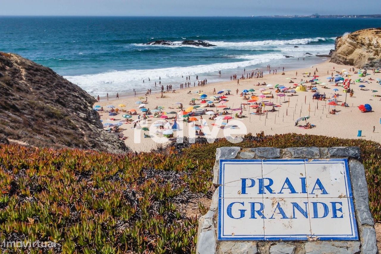 Novo Empreendimento em frente à Praia Grande de Porto Covo