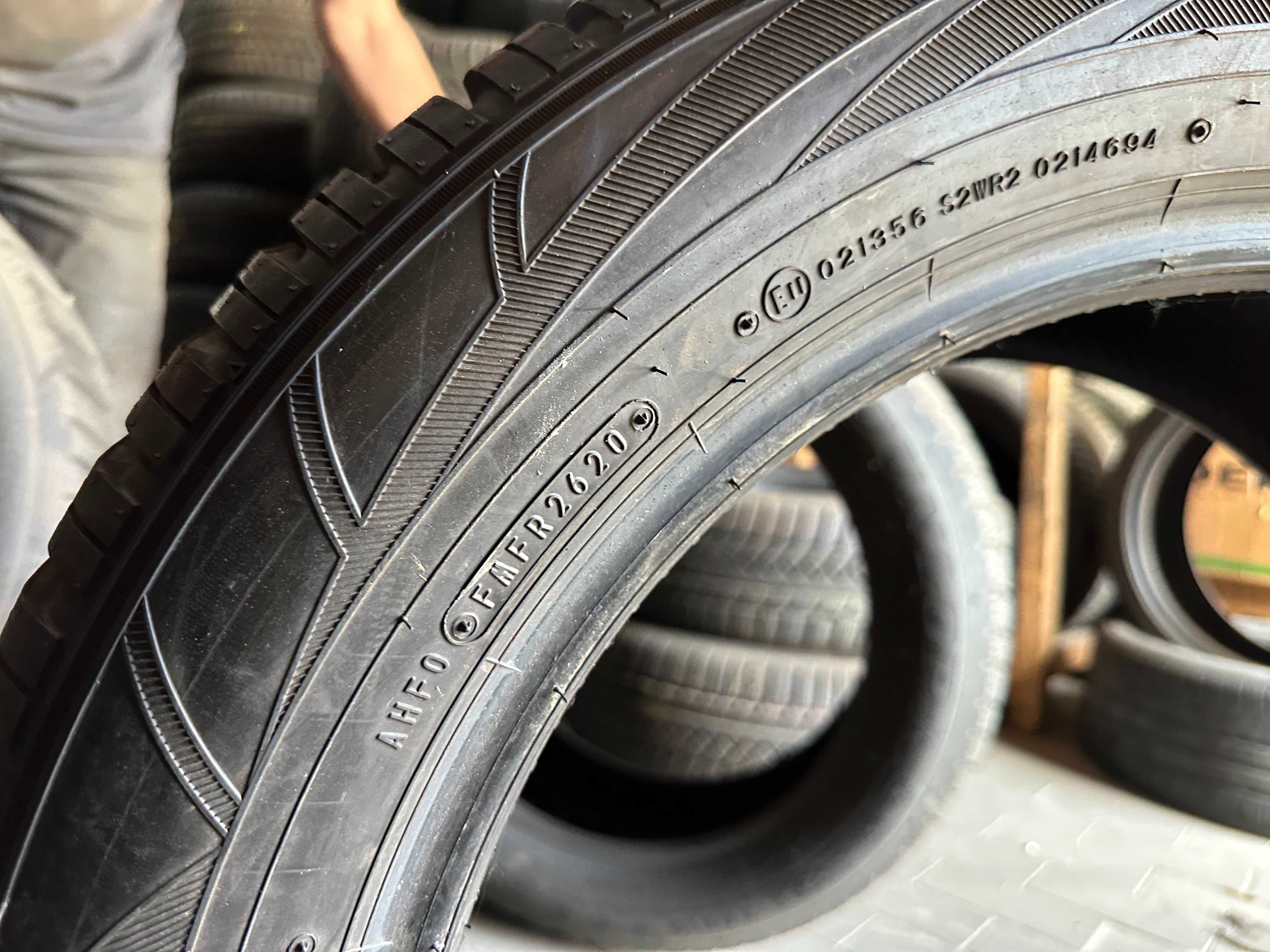 Шини зима 235/55R19 105V FALKEN Eurowinter HS01 8.5mm 2шт