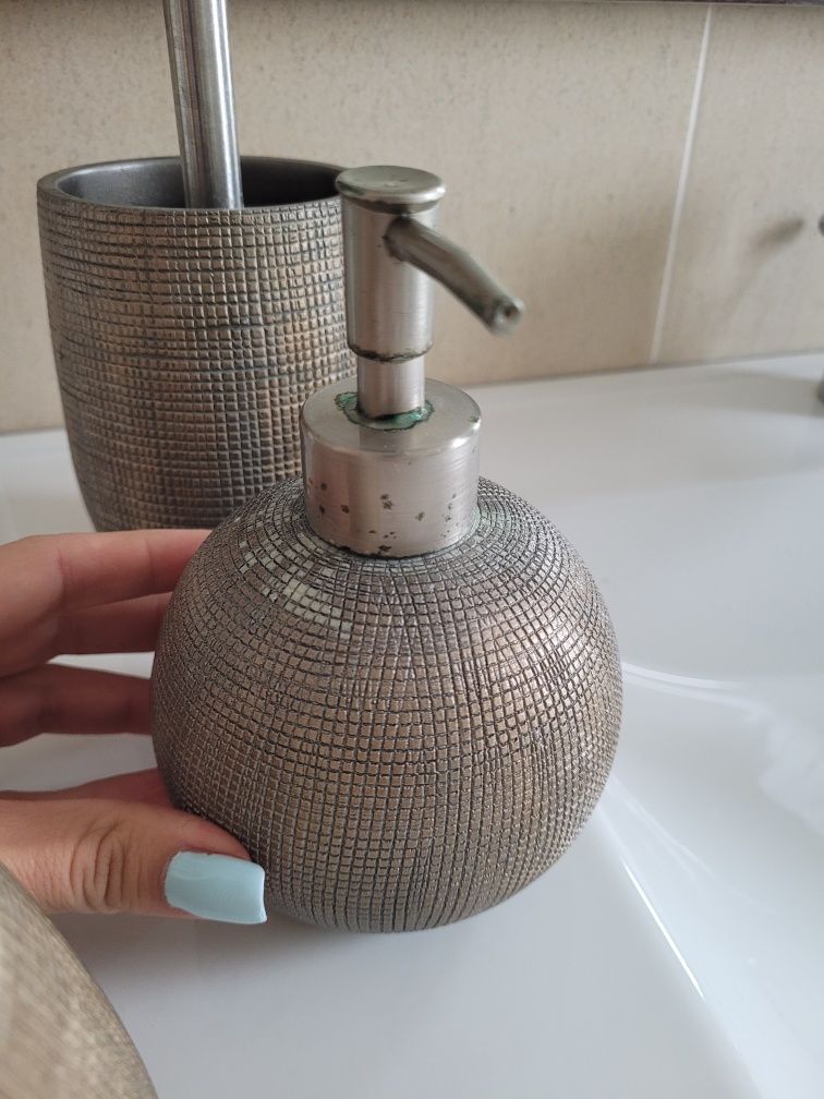 Conjunto para casa de banho