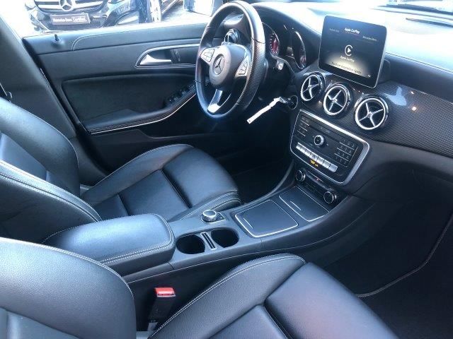 Mercedes CLA 200