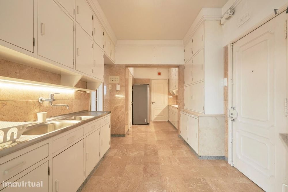 Quarto - localizado em Lisbon