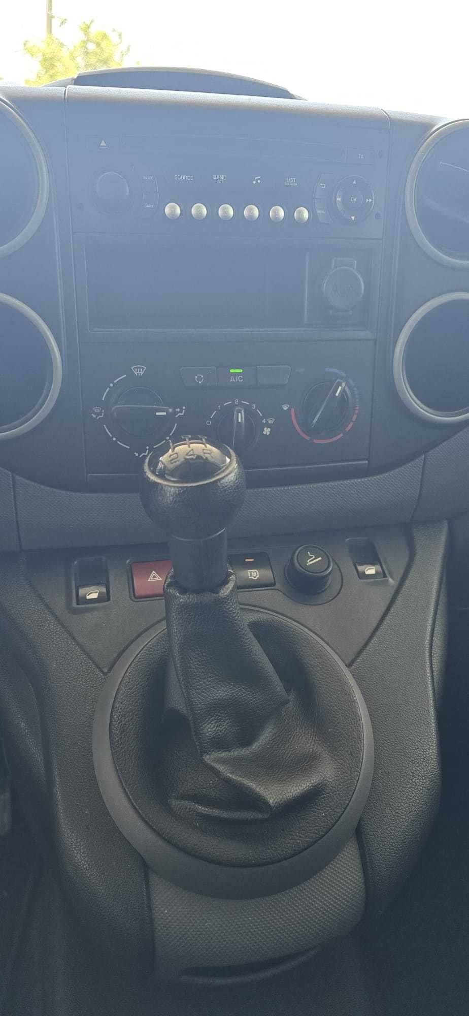 Carrinha com poucos km em otimas condições