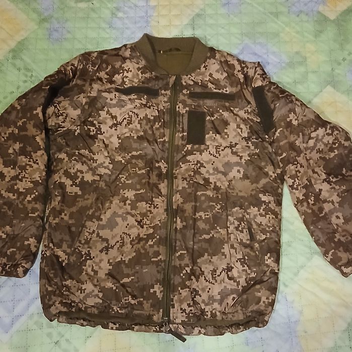 Продам мужские куртки