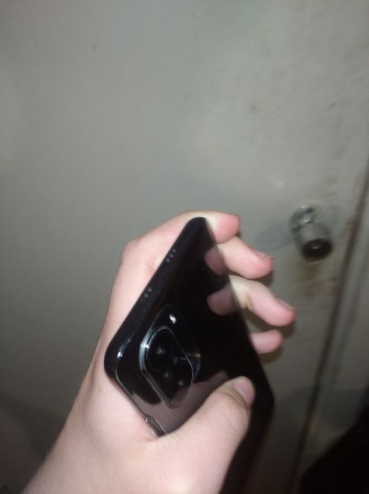 Poco F3 6/128 Ігровий смартфон