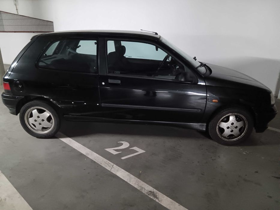 Renault Clio Rti