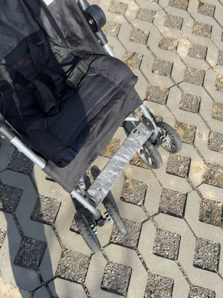 Wózek spacerówka parasolka