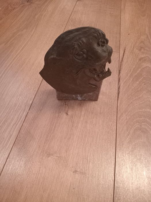 Продам бронзовую литьё