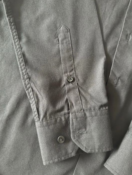 Conjunto 3 camisas Primark tamanho M slim fit ( preto, cinza,branco )