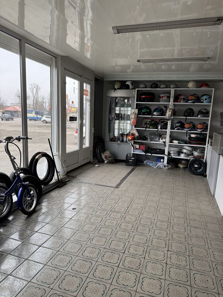 Продам магазин г. Самар
