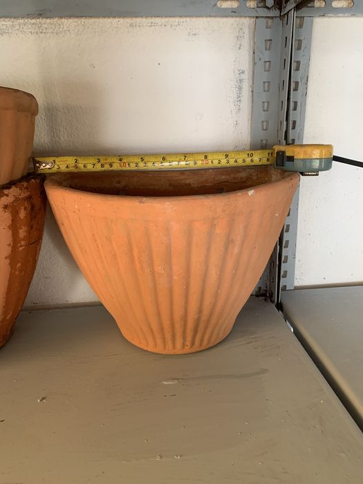 Vasos de barro para parede