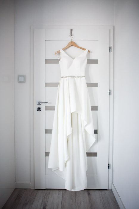 Suknia Ślubna Asymetryczna Madonna Gala Paskana rozm.34