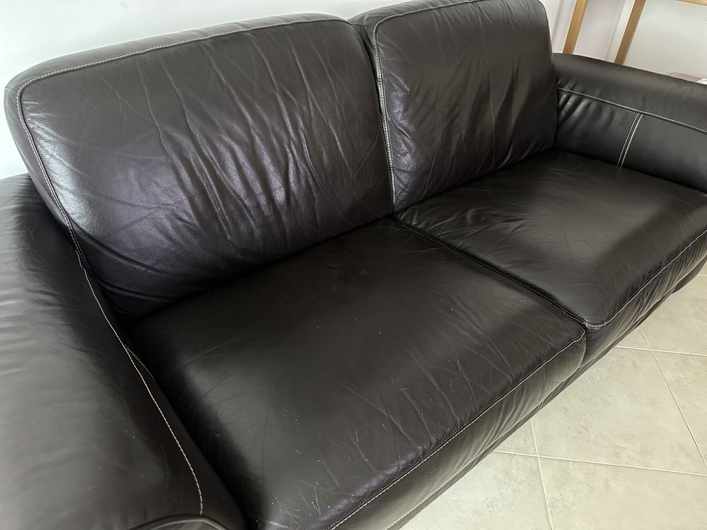 Sofa chateau d'ax em pele