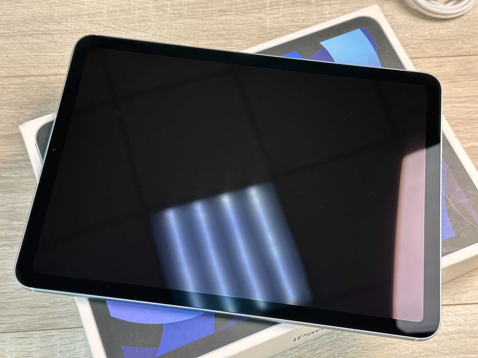 Планшет Apple iPad Air 4 10.9 64GB Wi-Fi+LTE 4G Sky Blue A2324 ІДЕАЛ