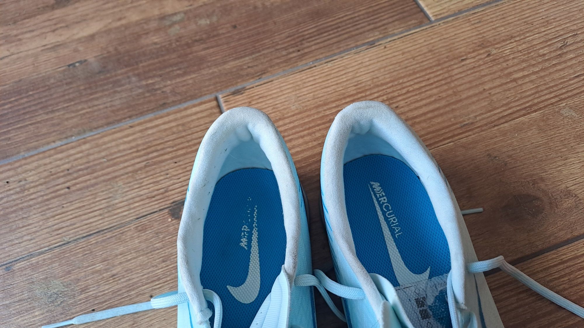 buty nike turfy 42