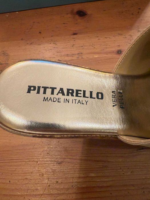 Włoskie klapki damskie Pittarello 38