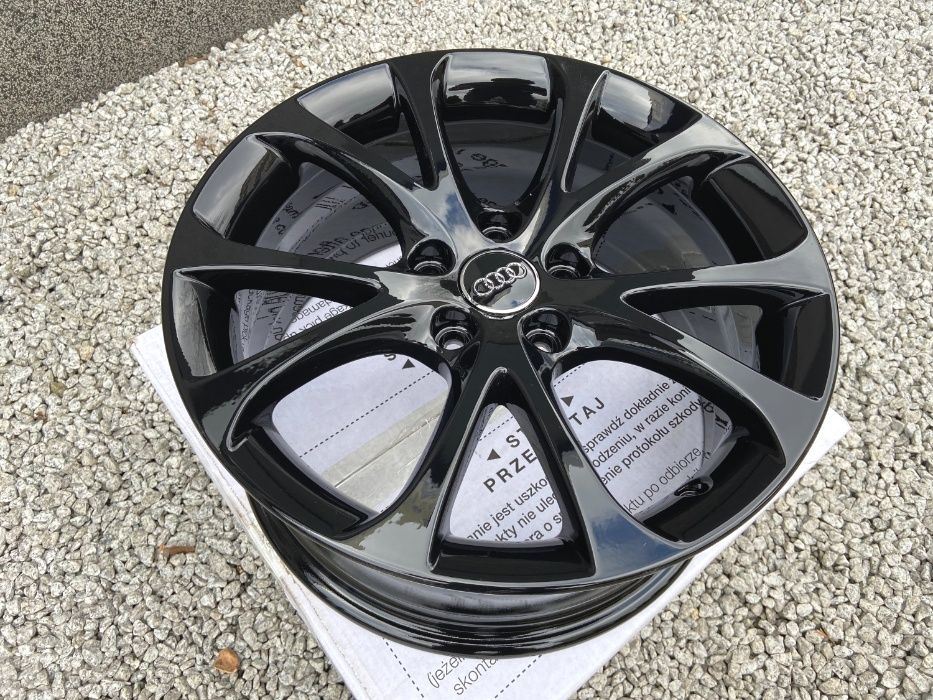 Oryginalne felgi 17 5x112 Audi A3 A4 B8 B9 8K0