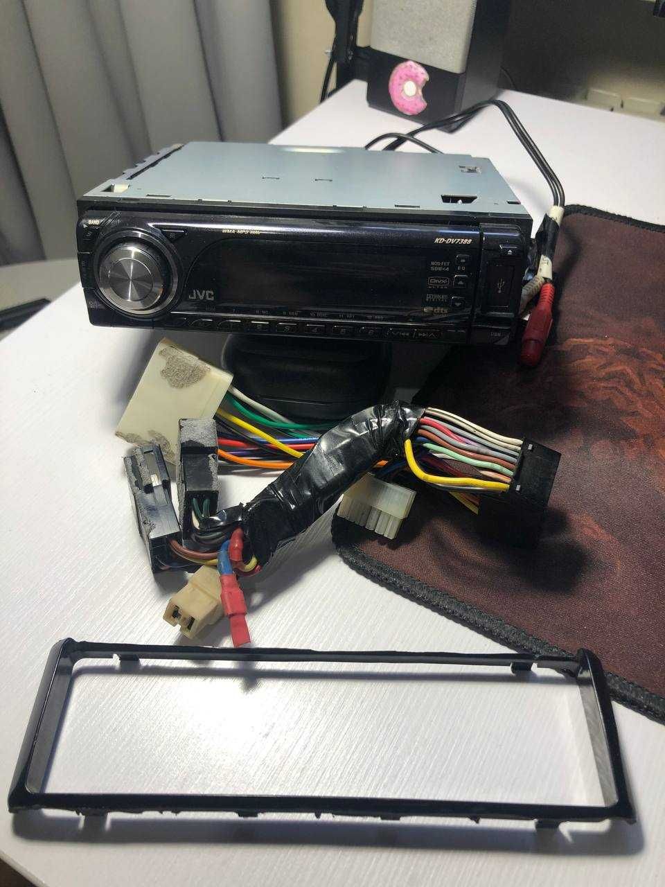 Автомагнитола JVC KD-DV7388