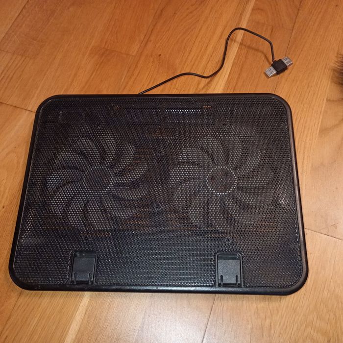 Podkładka chłodząca pod laptop