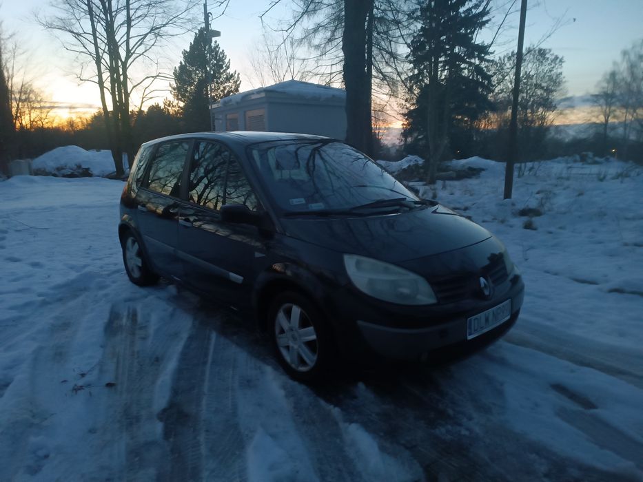 Sprzedam Reno Scenik 1.6 benzyna z gazem