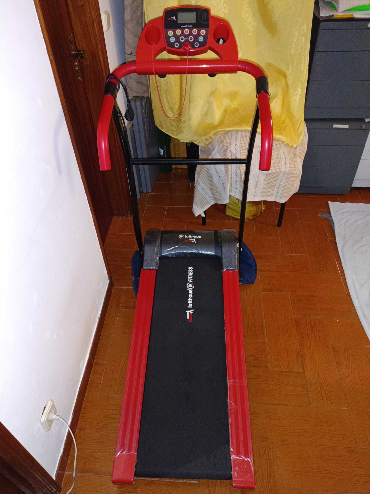 Passadeira Elétrica Dobrável Fitness - Caminhada e Corrida