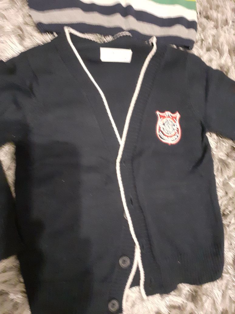 Jak Nowe Mega zestawgalowy sweterek sweterki stan idealny bdb H&M swet