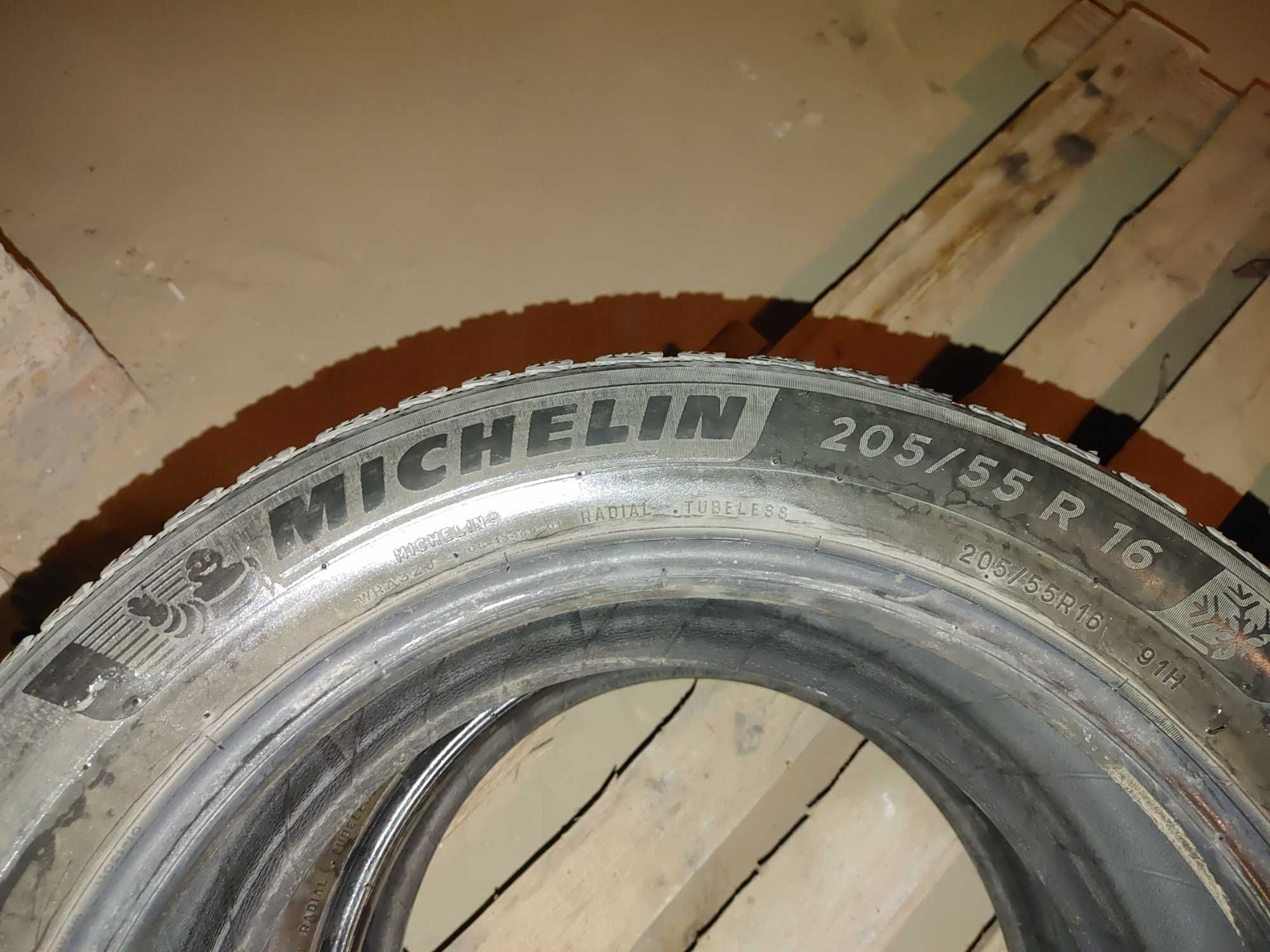 Шини Michelin  205/55/R16  91H 2 шт Зимові рік 18