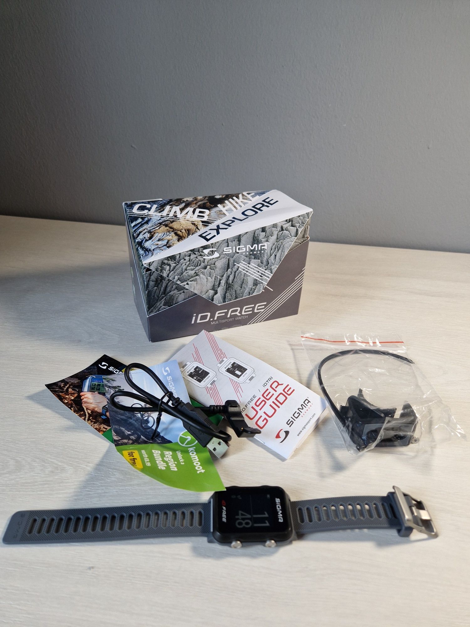 Zegarek sportowy smartwatch Gps Sigma id.Free. jak nowy, pełen komplet