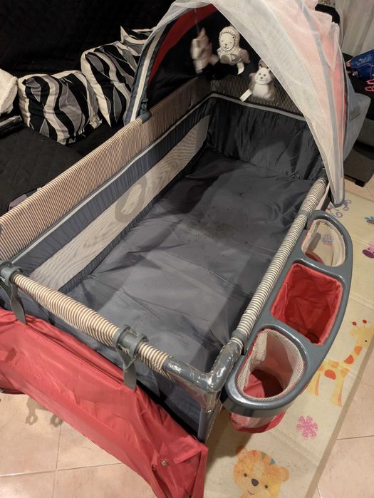 Lionelo Sven Plus - Berço de bebé / Berço de viagem + Móbile Chicco