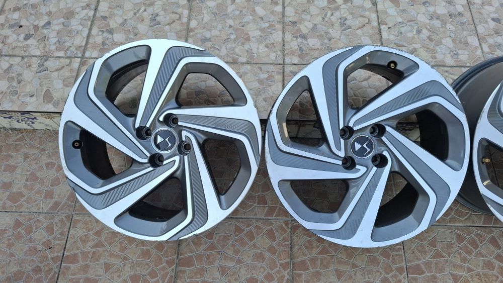 Jantes 18' Adelaide DS