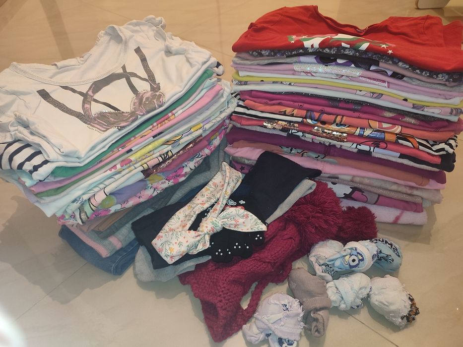 65 sztuk / Paka ubranek dla dziewczynki r. 116