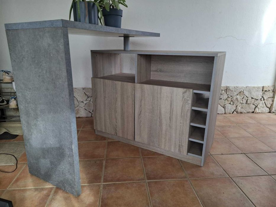 Aparador, bar reversível