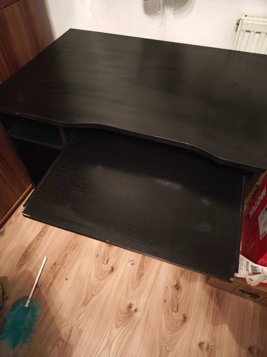 Czarne biurko - odbiór osobisty