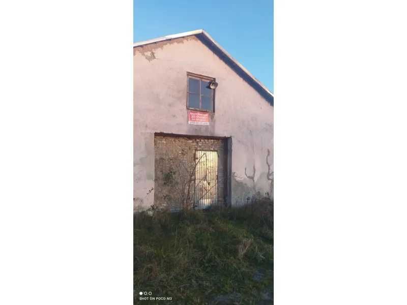 ПРОДАЖ - нежитлове приміщення - корівник, 875,3 кв.м. с. Літятин