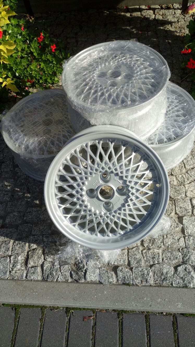 Felgi R15 4x100 szprycha VINTAGE