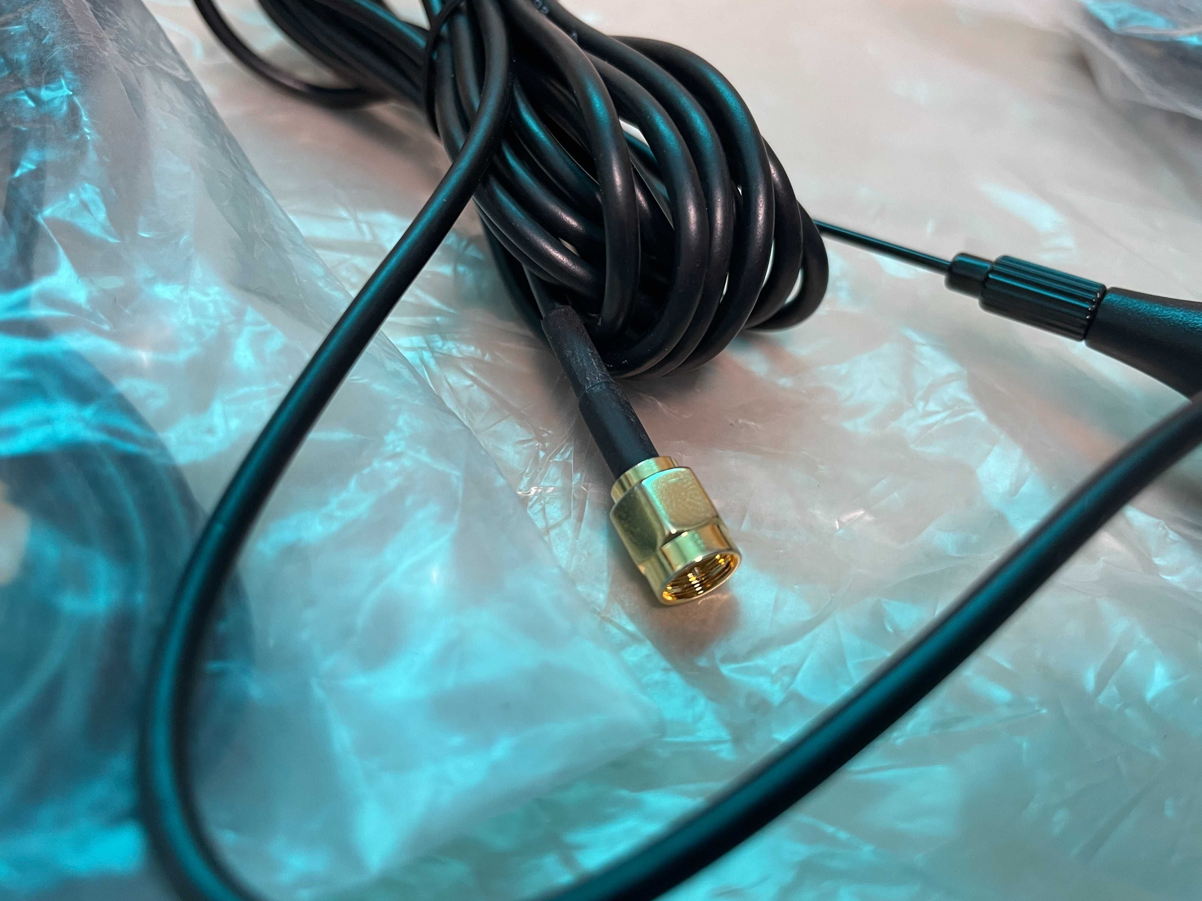 Антена на магніті коротка GSM з роз'ємом SMA Male