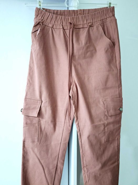L-XL Spodnie jesienne bojówki ,nowe