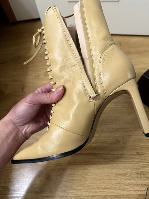 Ботинки ботильйони ZARA шкіряні кожа 38