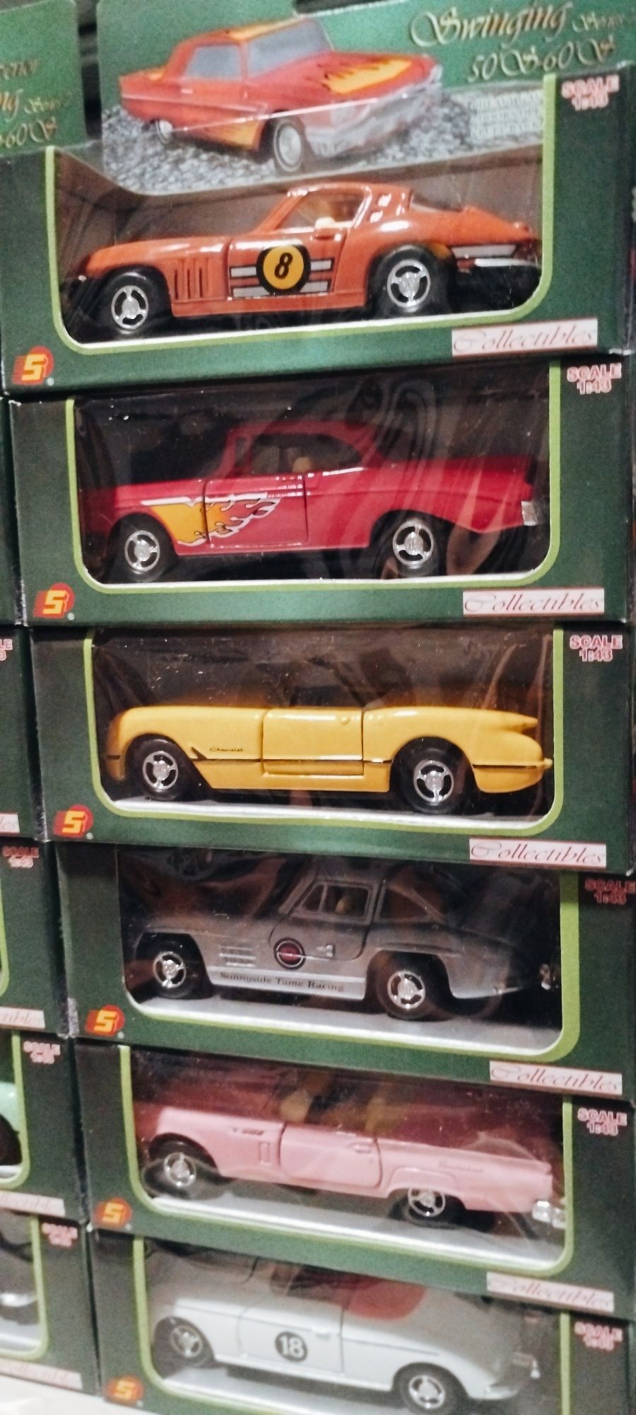 Lote de 10 carros clássicos em miniatura 1:43 – Swinging 50s & 60s Col