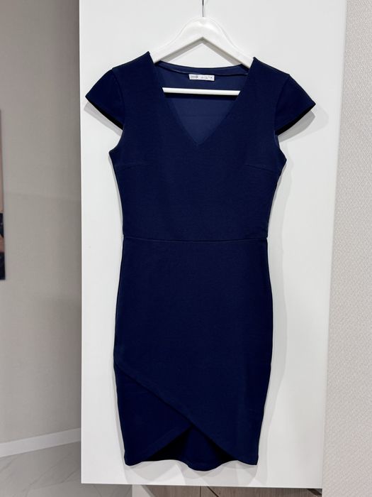 Шикарна бандажна сукня xs