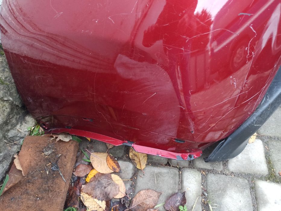 Бампер Нисан Жук